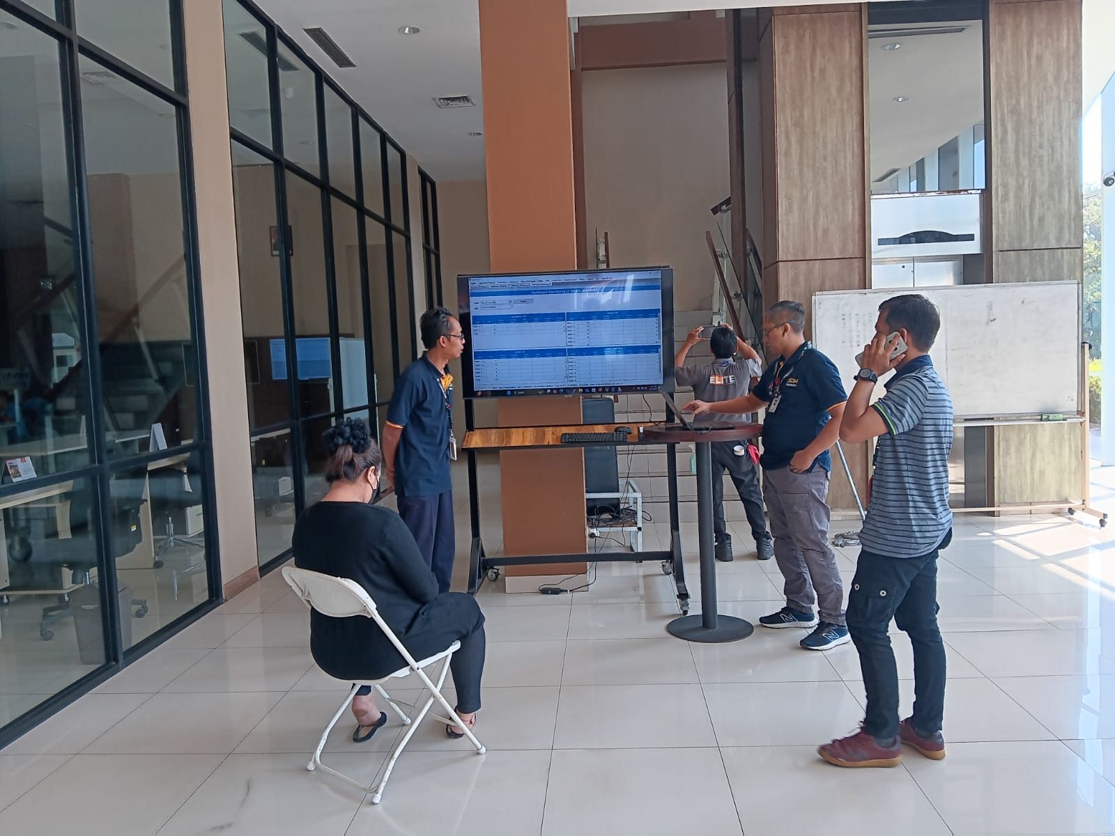 Foto Briefing 2025-08-01