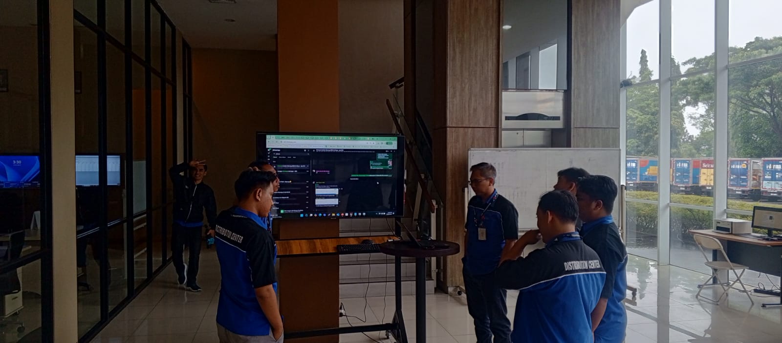 Foto Briefing 2025-08-18