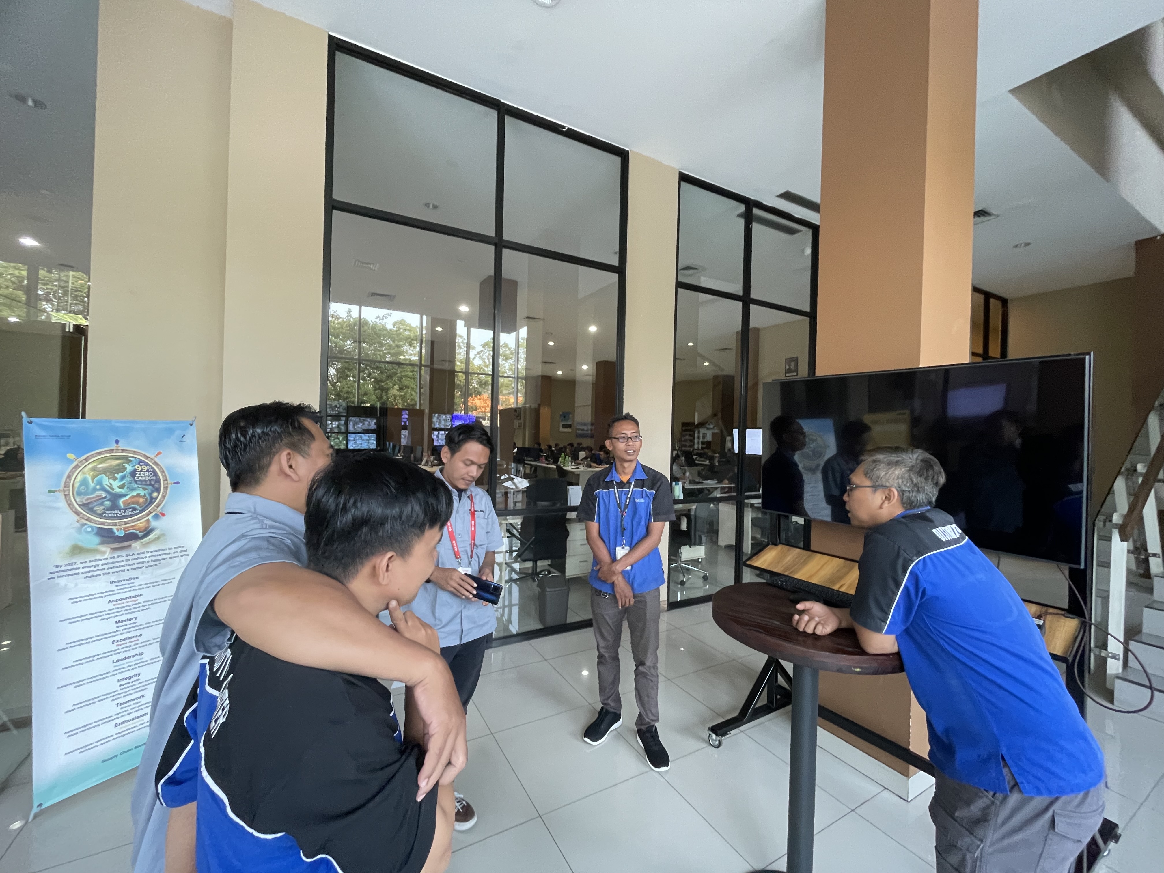 Foto Briefing 2025-08-26