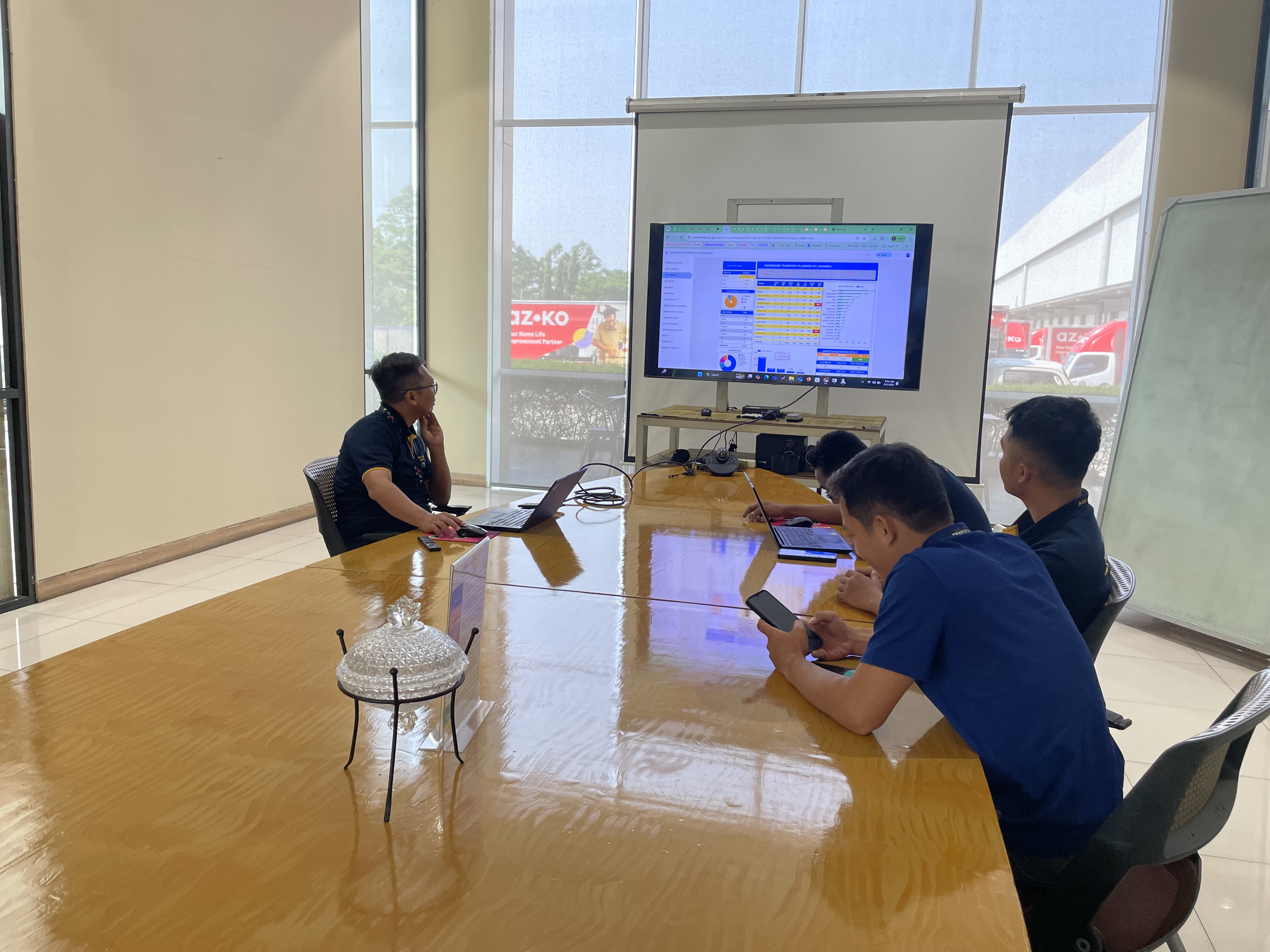 Foto Briefing 2025-09-05