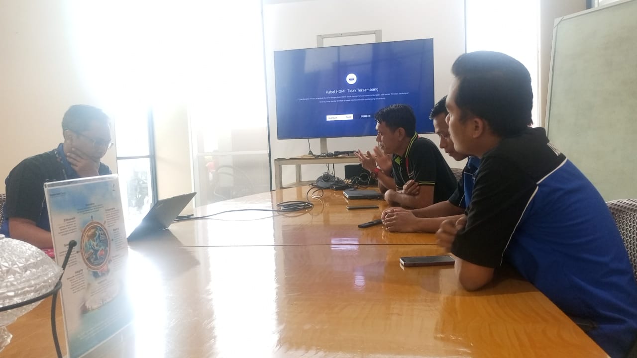 Foto Briefing 2025-10-30