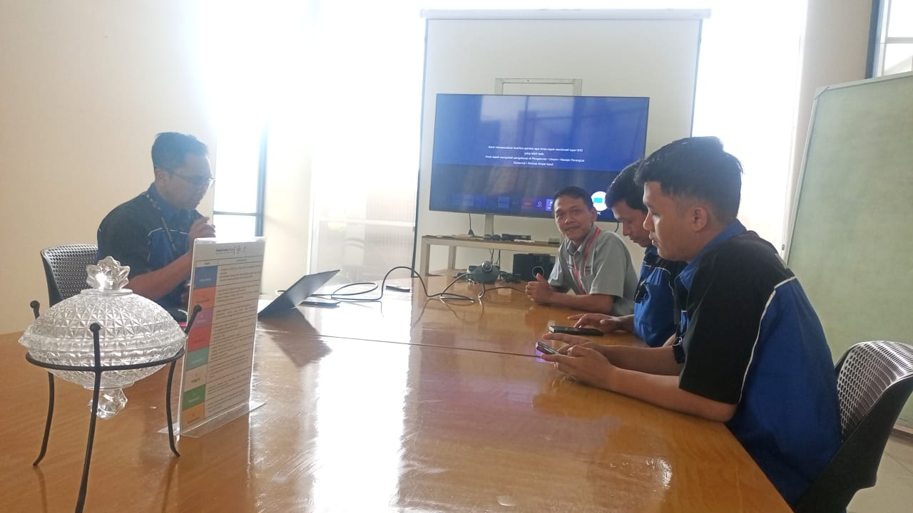 Foto Briefing 2025-11-05