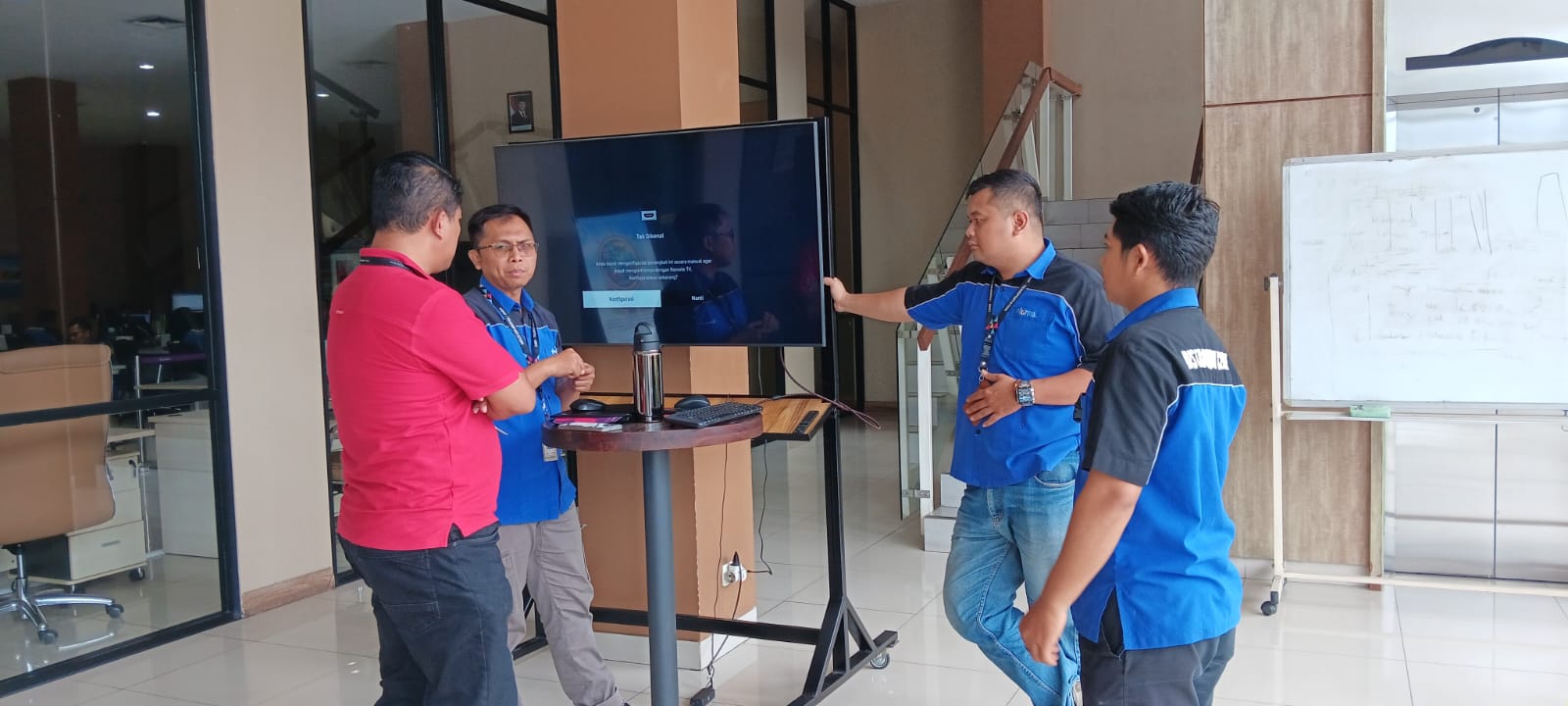 Foto Briefing 2025-11-06