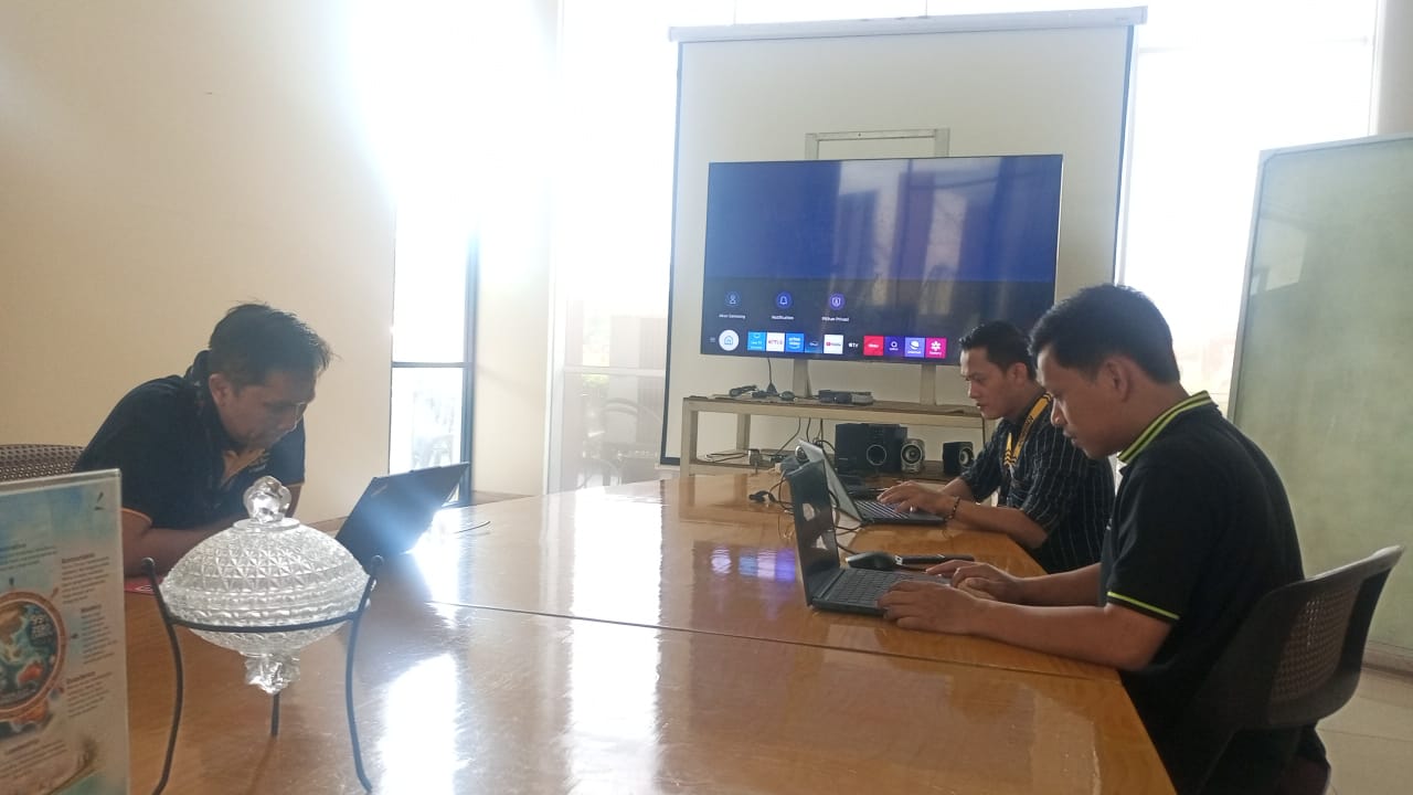 Foto Briefing 2025-11-28