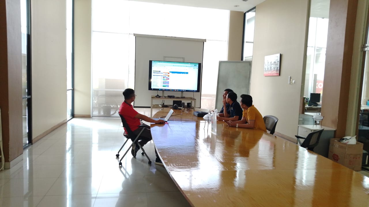 Foto Briefing 2025-11-30