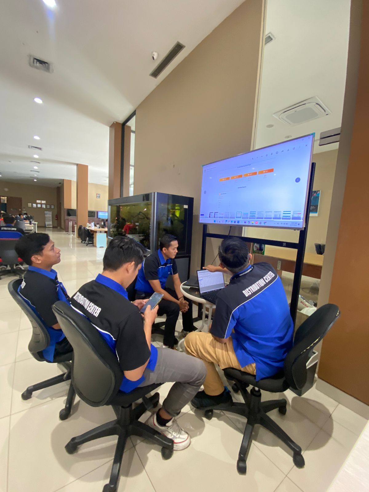 Foto Briefing 2025-12-03