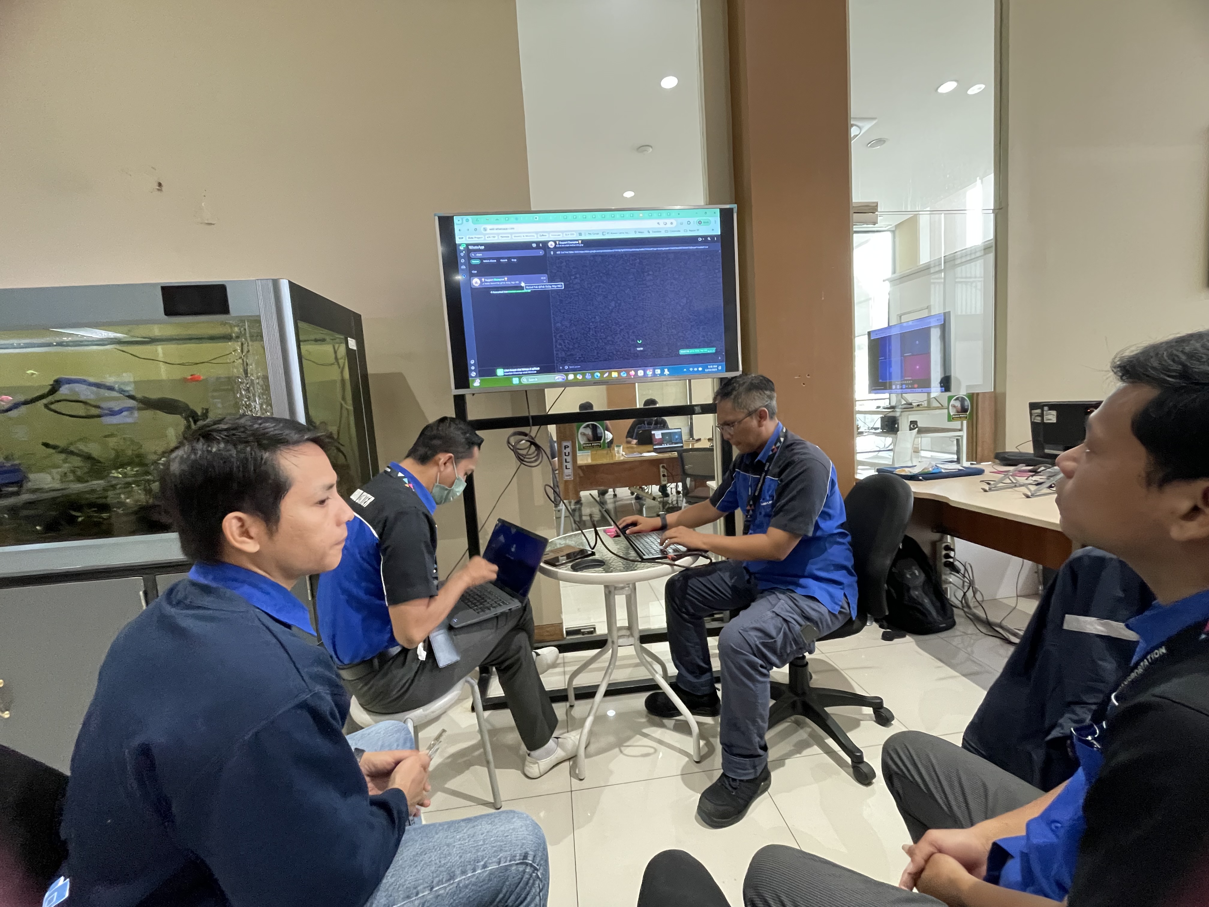 Foto Briefing 2025-12-22